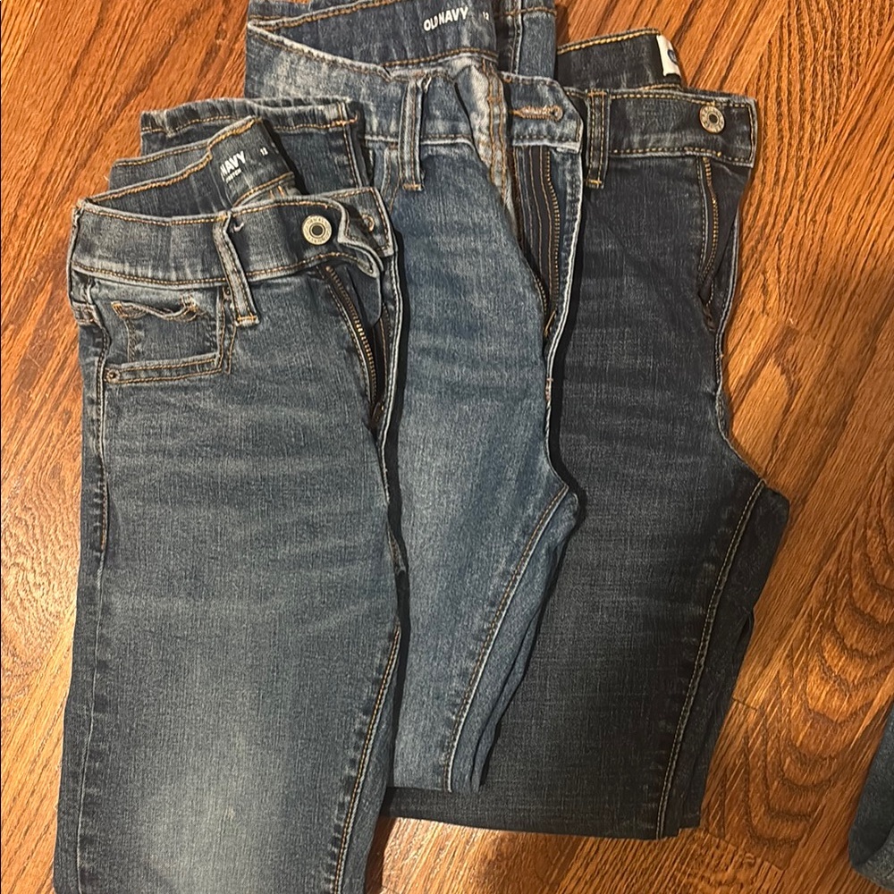 Boys Old Navy  Blue Denim Jeans
Size 12 Slim Cut
Will sell separately if needed